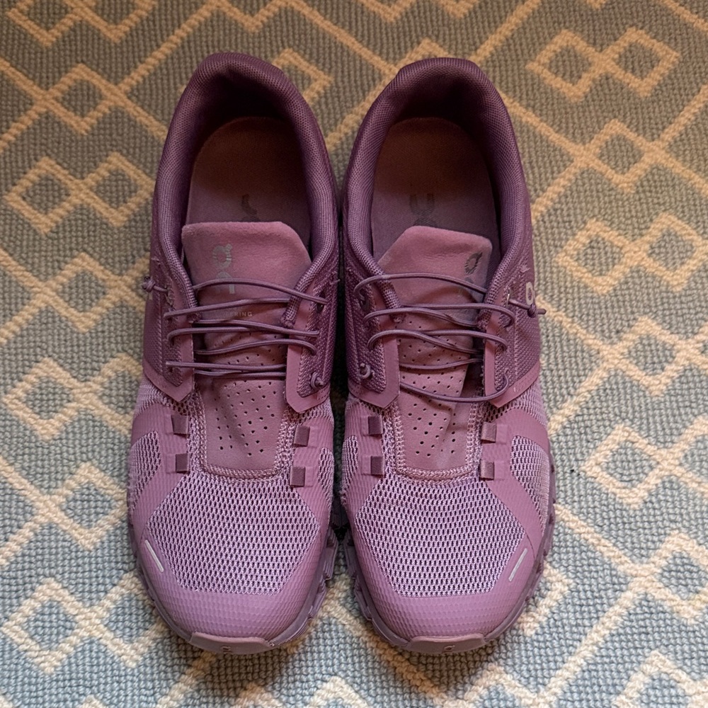 On Running Women's Running Shoes - Mauve